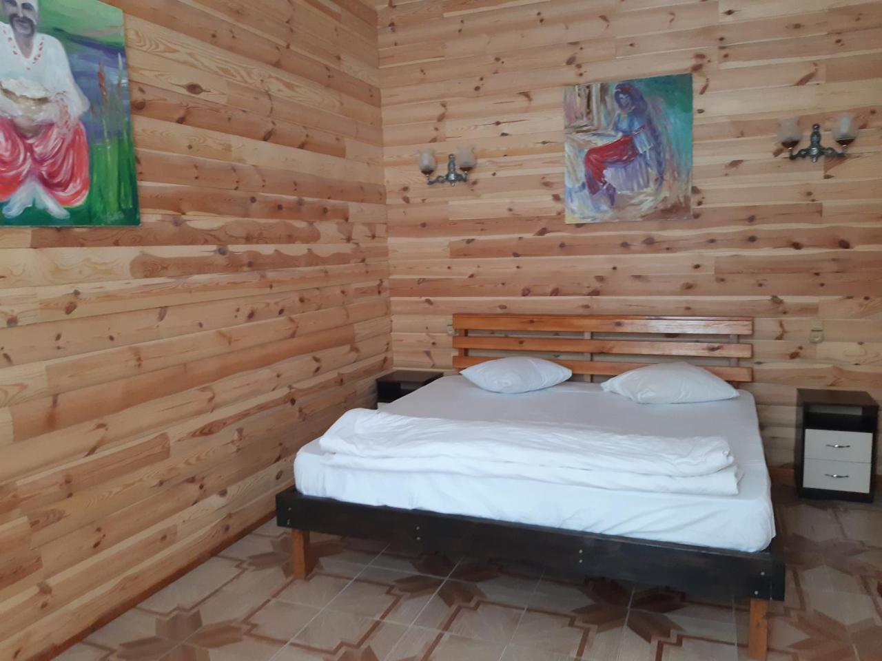 Комплекс Відпочинку "Колиба" Hotel Korosten Exterior foto