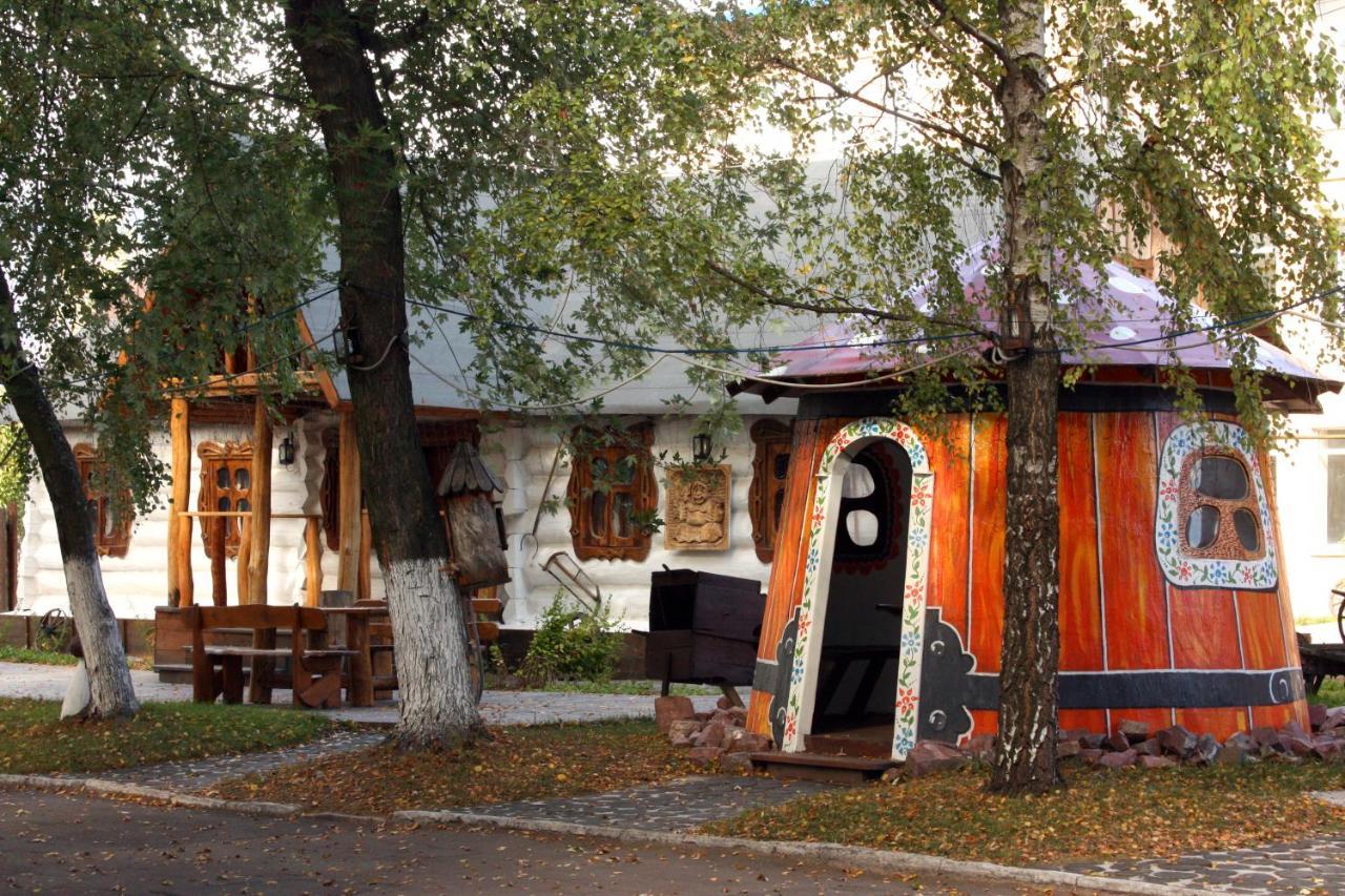 Комплекс Відпочинку "Колиба" Hotel Korosten Exterior foto